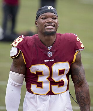 <span class="mw-page-title-main">Kapri Bibbs</span> American football player (born 1993)