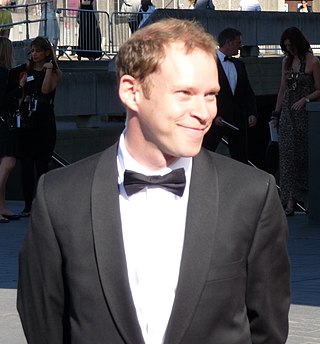 <span class="mw-page-title-main">Robert Webb</span> English comedian, presenter, actor and writer (born 1972)