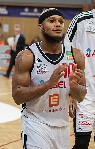 <span class="mw-page-title-main">Eugene Lawrence</span> American basketball player