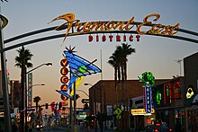 Fremont East District Neon - panoramio.jpg