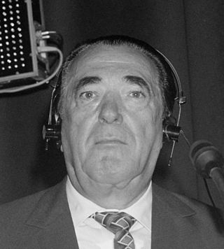 <span class="mw-page-title-main">Robert Maxwell</span> Czechoslovak-born British media proprietor, fraudster, and MP (1923–1991)