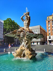 Fontana del Tritone