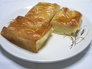 <span class="mw-page-title-main">Galaktoboureko</span> Custard-filled pastry