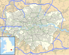 Mapa konturowa Wielkiego Londynu, po lewej nieco u góry znajduje się punkt z opisem „Wembley”