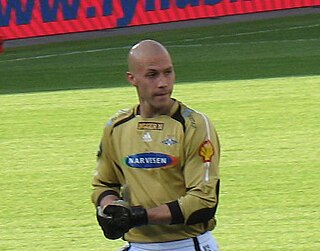 <span class="mw-page-title-main">Lars Hirschfeld</span> Canadian soccer player