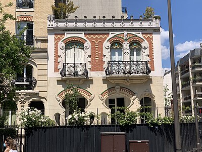 Avenue des Minimes no. 58, Vincennes, France, by Victor Francione, 1905[58]