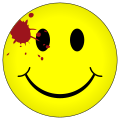 «Smiley» con una mancha de sangre nel so güeyu derechu, similar al qu'usa'l Comediante como insinia.