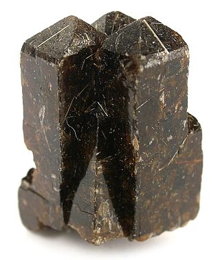 <span class="mw-page-title-main">Xenotime</span> Phosphate mineral