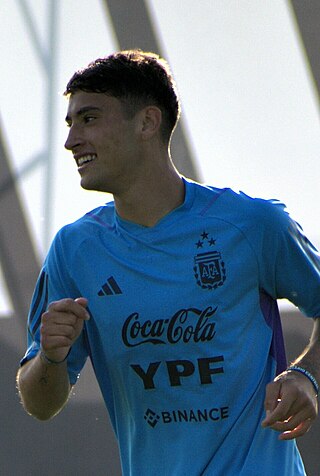 <span class="mw-page-title-main">Alejo Véliz (footballer)</span> Argentine footballer (born, 2003)