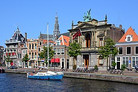 Haarlem Spaarne 02.jpg