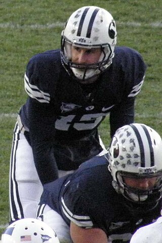 <span class="mw-page-title-main">Max Hall</span> American gridiron football player (born 1985)