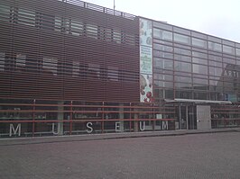 Stedelijk Museum aan het plein