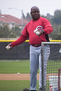 <span class="mw-page-title-main">Billy Hatcher</span> American baseball player and coach (born 1960)