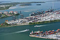 Photographie aérienne du port de Miami.