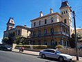 Seaside apartments, Queenscliff