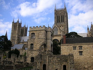 <span class="mw-page-title-main">Hugh of Wells</span> 13th-century Bishop of Lincoln