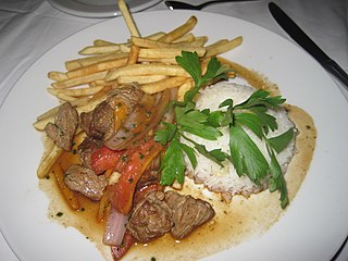 <i>Lomo saltado</i> Peruvian stir fry dish