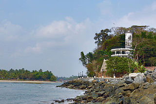 <span class="mw-page-title-main">Mahe Lighthouse</span> Lighthouse in Kerala, India