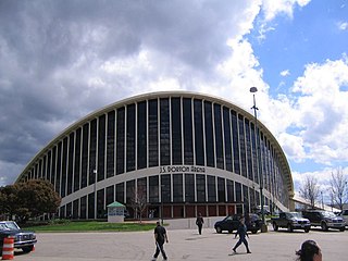 <span class="mw-page-title-main">Dorton Arena</span> Arena in Raleigh, North Carolina, US