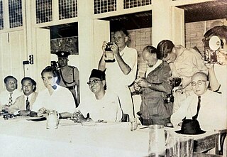 <span class="mw-page-title-main">Baling Talks</span> 1955 diplomatic conference to resolve the Malayan Emergency