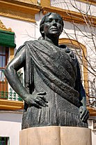 Statue of La Niña de los Peines