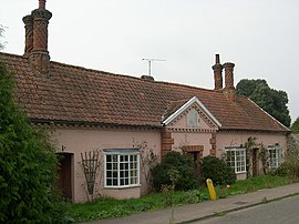 Almshouses in Ampton Alms Houses, Ampton, Suffolk - geograph.org.uk - 357324.jpg