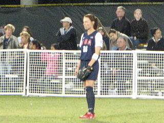 <span class="mw-page-title-main">Caitlin Lowe</span> Softball player