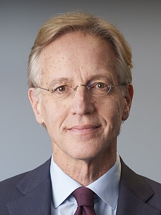 <span class="mw-page-title-main">Robbert Dijkgraaf</span> Dutch politician, mathematical physicist and string theorist