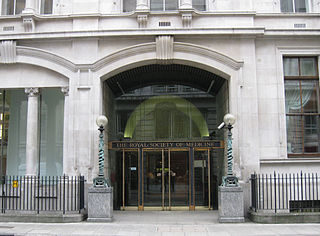 <span class="mw-page-title-main">Wimpole Street</span> Street in London, England