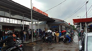 <span class="mw-page-title-main">Depok railway station</span> Railway station in Indonesia