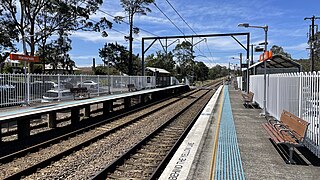 <span class="mw-page-title-main">Warnervale railway station</span> Railway station in New South Wales, Australia