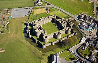 <span class="mw-page-title-main">Medieval fortification</span> Fortifications built during the middle ages