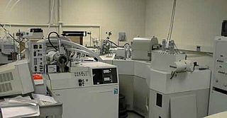 <span class="mw-page-title-main">Sector mass spectrometer</span> Class of mass spectrometer