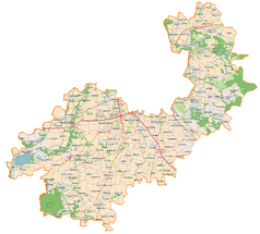 Mapa konturowa powiatu wrocławskiego, blisko centrum na prawo znajduje się punkt z opisem „Żerniki Wrocławskie”