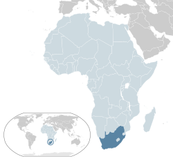 Etelä-Afrikan sijainti Afrikassa (merkitty vaaleansinisellä ja tummanharmaalla) ja Afrikan unionissa (merkitty vaaleansinisellä).