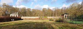 <span class="mw-page-title-main">Les Orangeries de Bierbais</span> Park in Mont-Saint-Guibert, Belgium