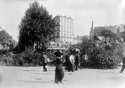 Barricades à la porte Maillot en 1871.