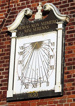 <span class="mw-page-title-main">Sundial</span> Device that tells the time of day by the apparent position of the Sun in the sky