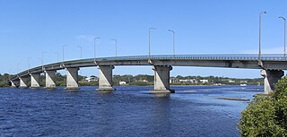 Tea Gardens-Hawks Nest Bridge