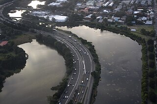 <span class="mw-page-title-main">Southern Cross Drive</span> Road in Sydney, Australia