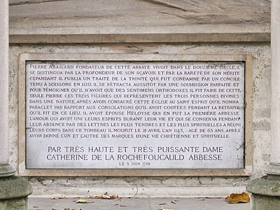 Plaque.