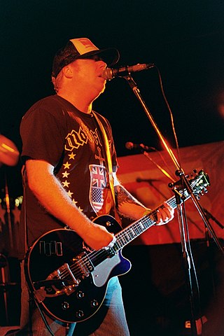 <span class="mw-page-title-main">Dave Smalley</span> American musician