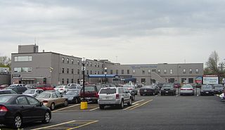 <span class="mw-page-title-main">Plainview Hospital</span> Hospital in New York, United States