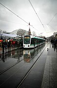 Le tramway inaugural sur la ligne T3, à la porte de Versailles.