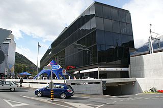 <span class="mw-page-title-main">Visp railway station</span> Railway station in Visp, Switzerland