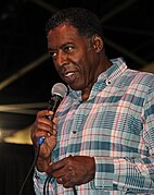 Ernie Hudson (14696475946).jpg