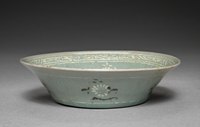 face washing plate called sesoodaeya, Goryeo celadon