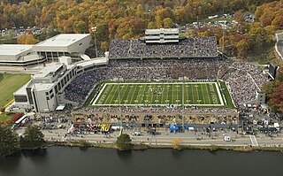 <span class="mw-page-title-main">Michie Stadium</span> Outdoor football stadium at the U.S. Military Academy in West Point, New York