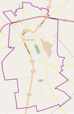 Mapa konturowa Radziejowa, w centrum znajduje się punkt z opisem „Cmentarz żydowski w Radziejowie”