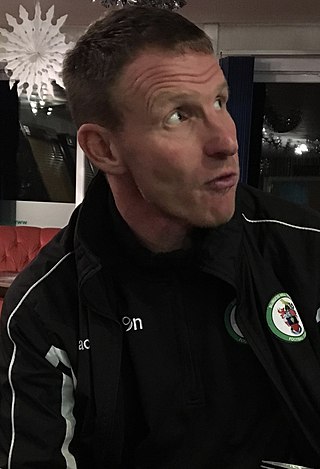 <span class="mw-page-title-main">Stuart Tuck</span> English footballer (born 1974)